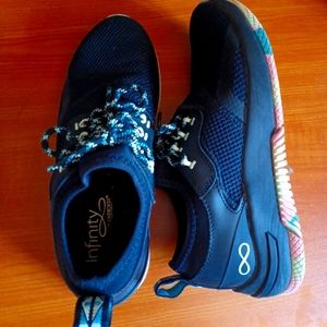 Cherokee Infinity Nurse shoes